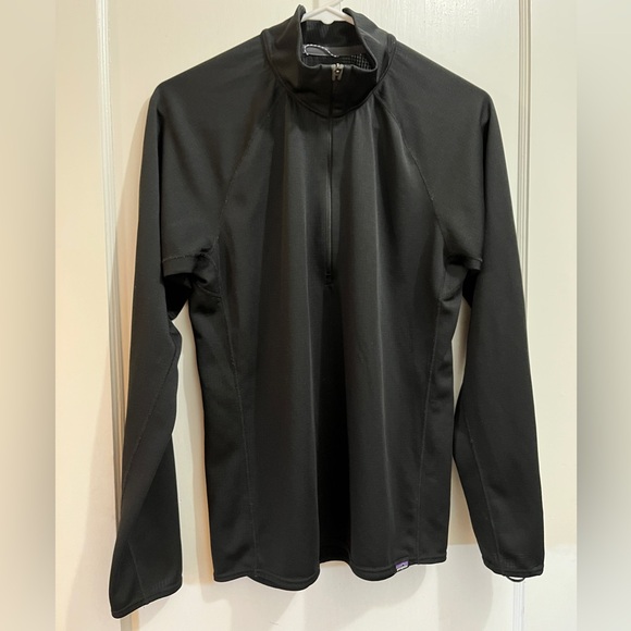 Patagonia Other - Patagonia Capilene Midweight 1/2 Zip, M’s size Small